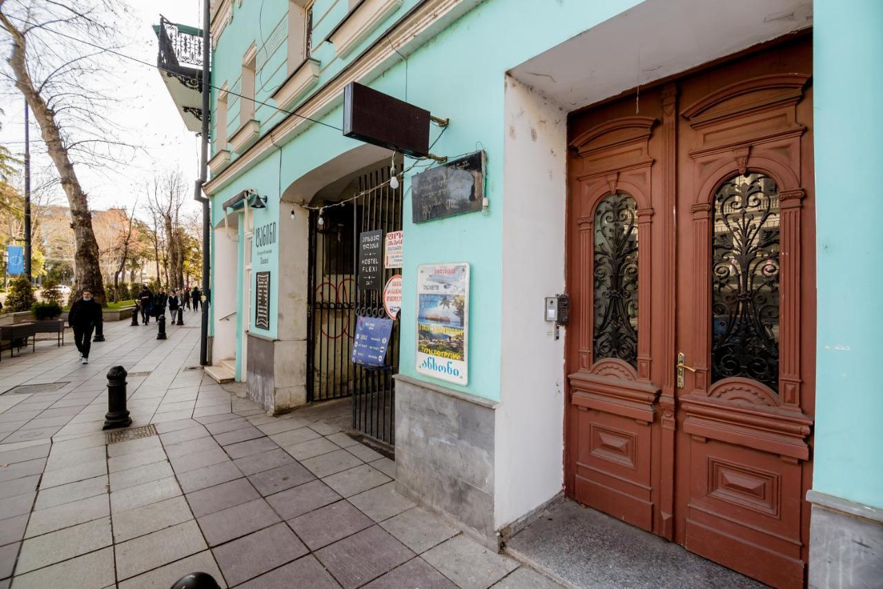 Rustaveli Downtown Aparthotel Tbilisi Ngoại thất bức ảnh